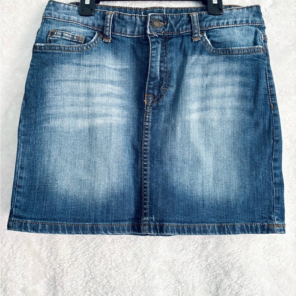 Demin Mini Skirt w/ Zipper